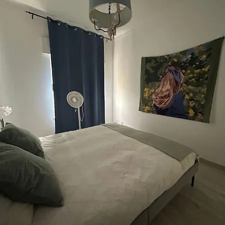 Cozy Hideout Near Cacilhas Pier * Almada